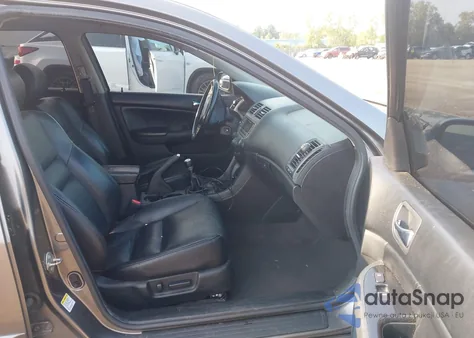 2006 Honda Accord 3.0 Ex from USA, damaged, VIN 1HGCM65516A013577